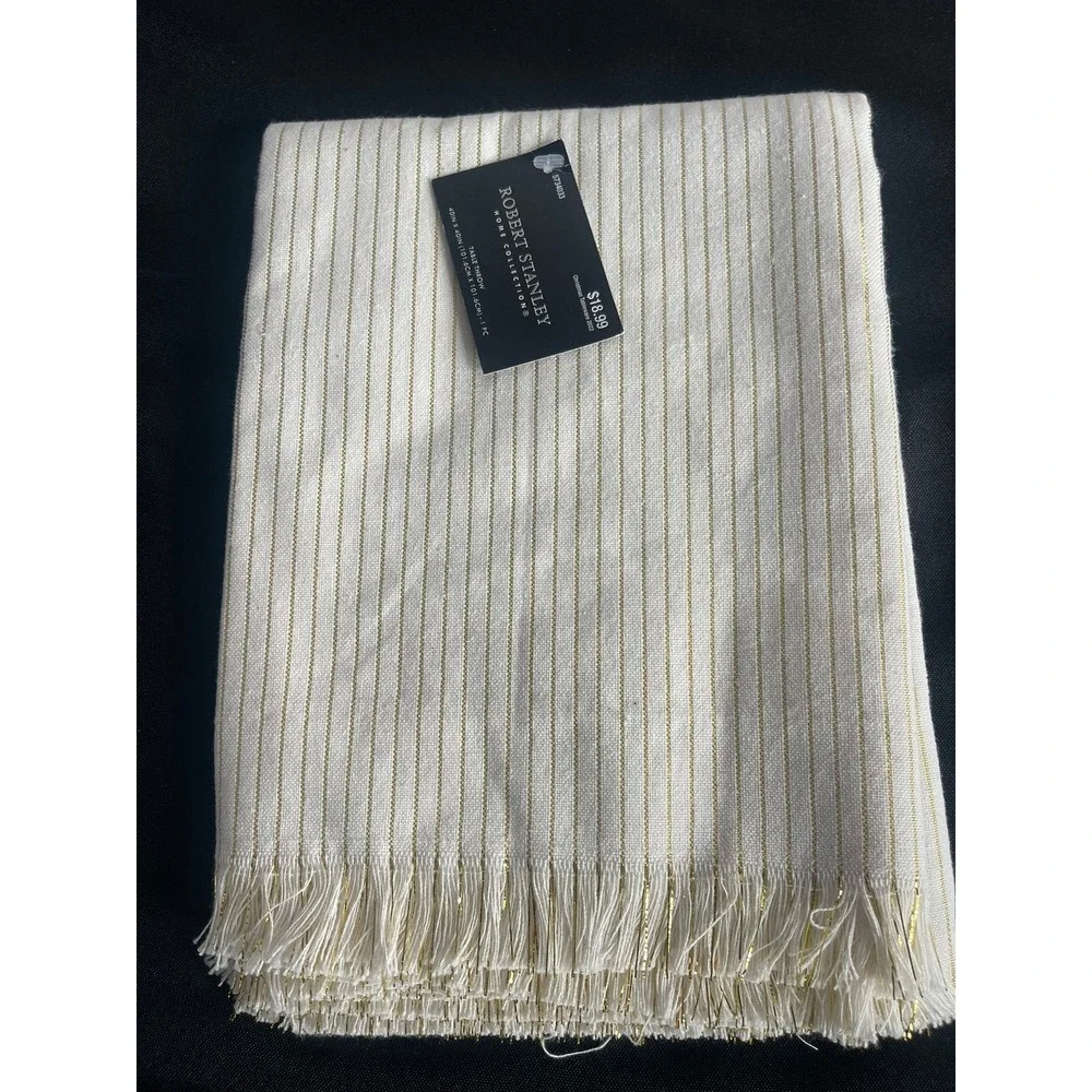 Robert Stanley Gold Metallic Pinstripe‎ Table Throw 40x40 Cream Fringe HL9182922